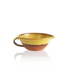 Small Lipped Farmhouse Bowl With Handle In Honey